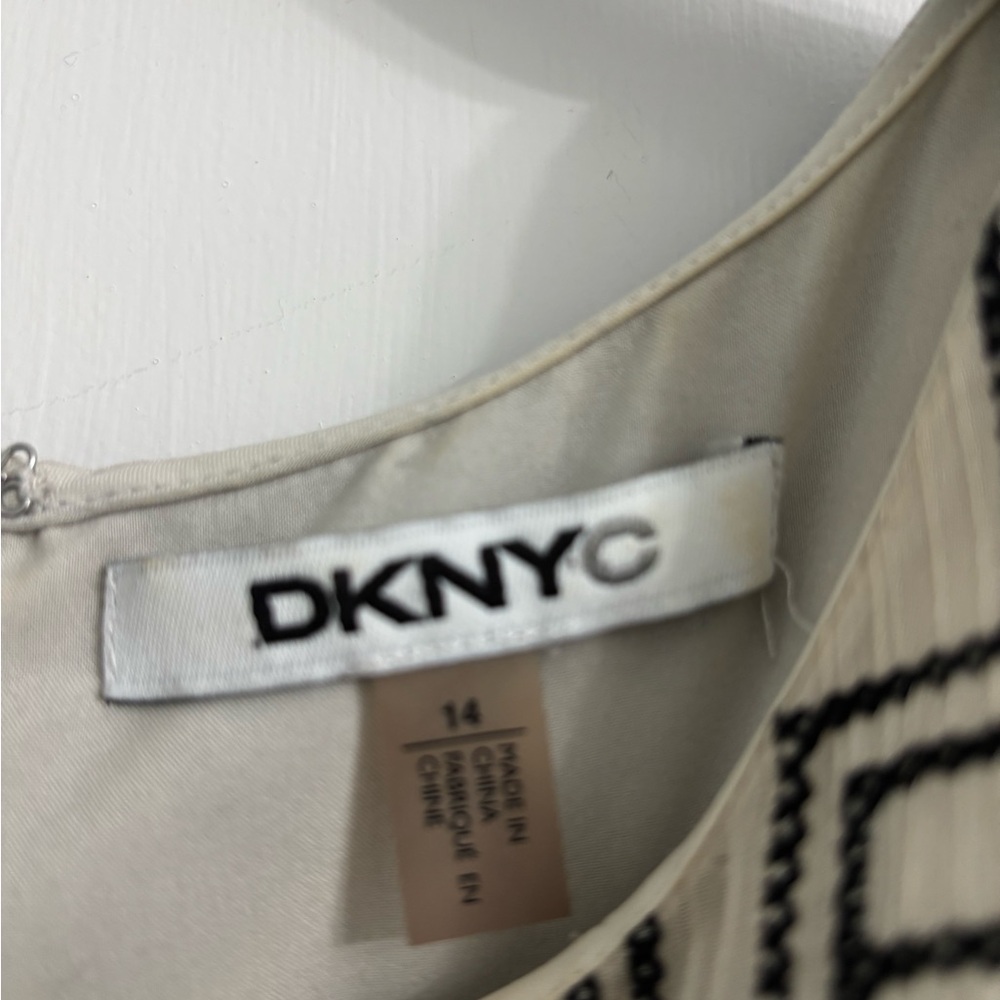 DKNY Black and White Geometric Mini Dress - Picture 3 of 3